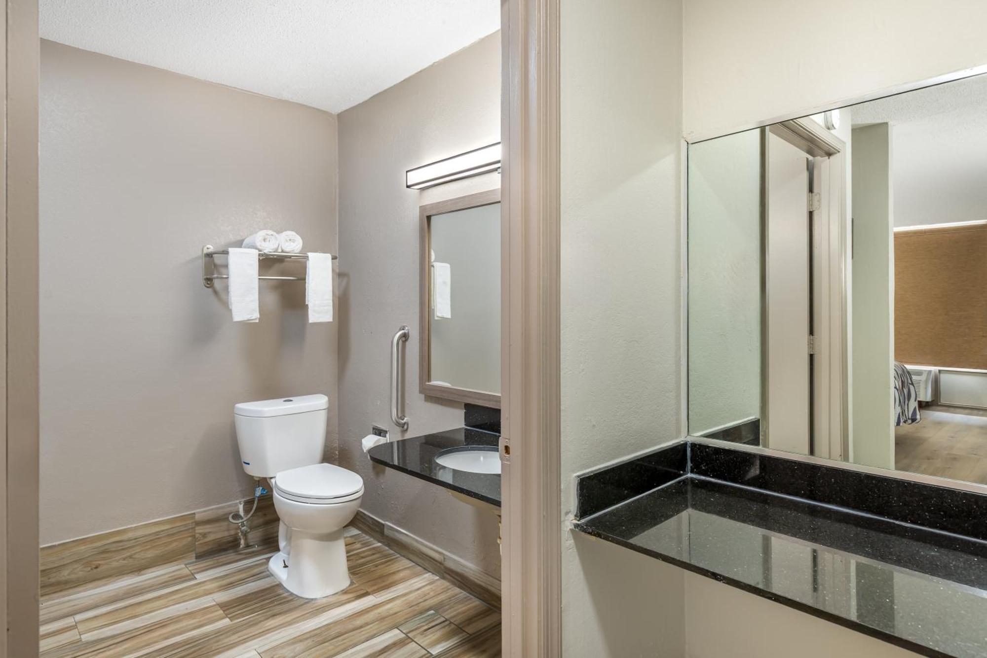 Red Roof Inn Richmond, Va Екстериор снимка